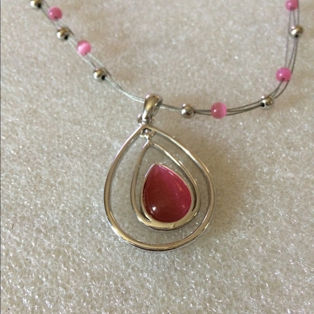 Lila Sophia cat eye silver necklace